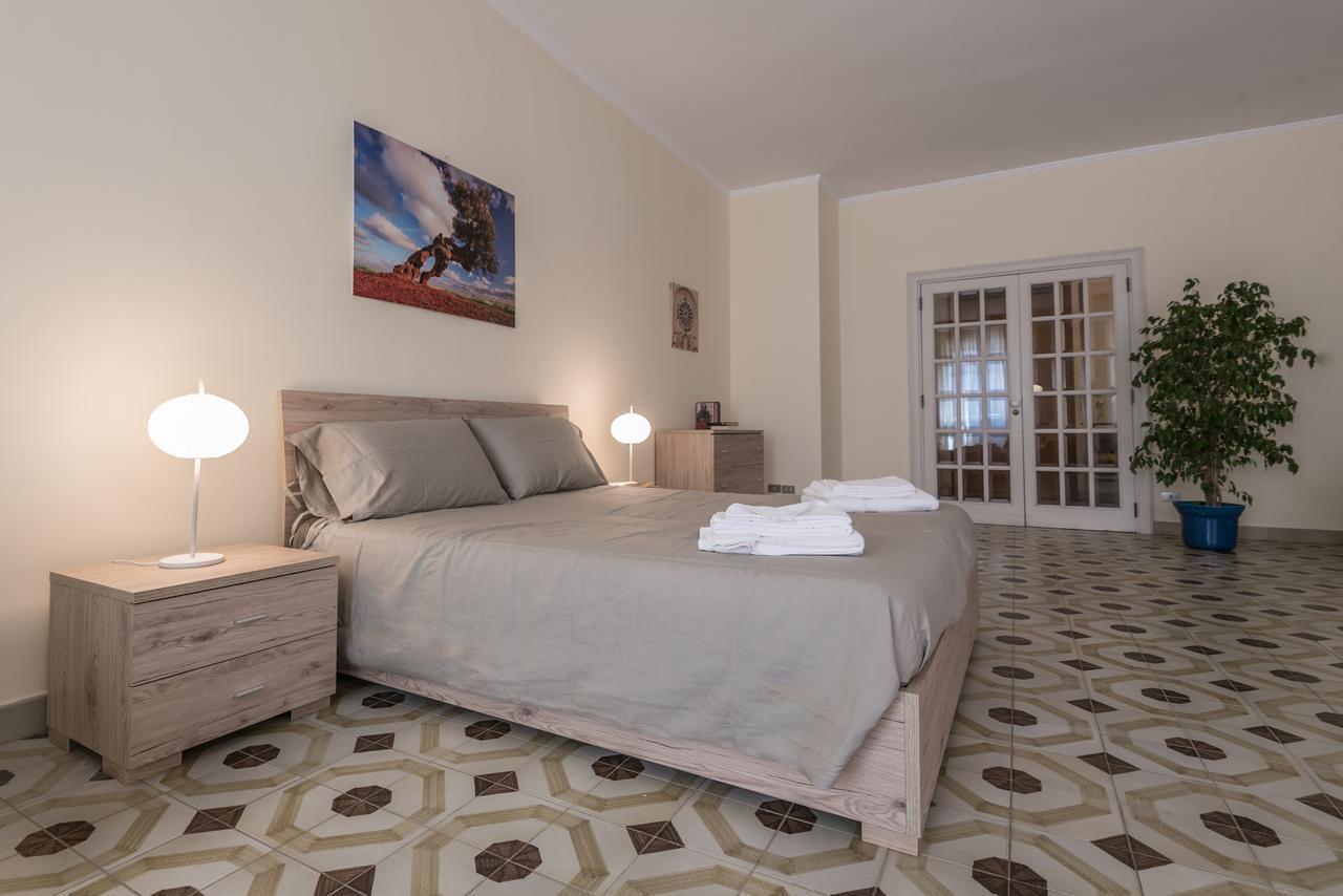 Suite Della Villa Lecce Zewnętrze zdjęcie